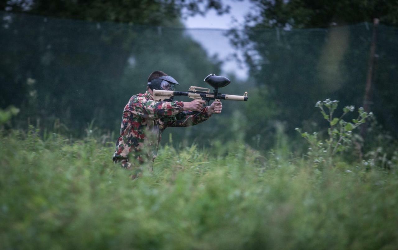Palac Lawica- Splywy Przelomem Bardzkim Klodzko Bagian luar foto